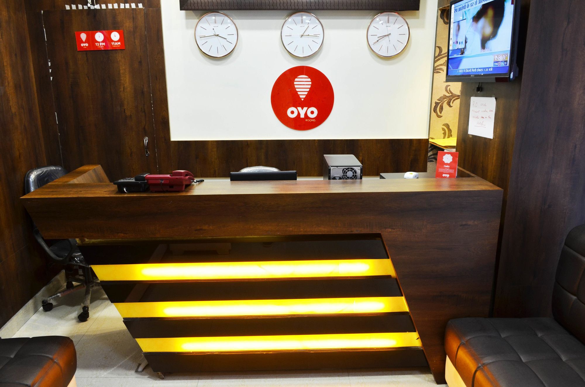 מלון אמריצר Oyo 7447 Grand Park מראה חיצוני תמונה